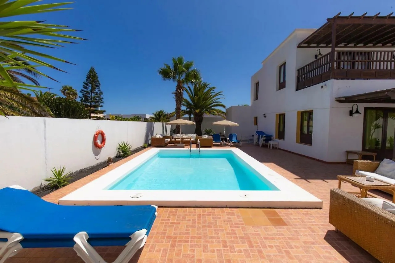 Villas Reina Costa Teguise 0*,  Spanyolország