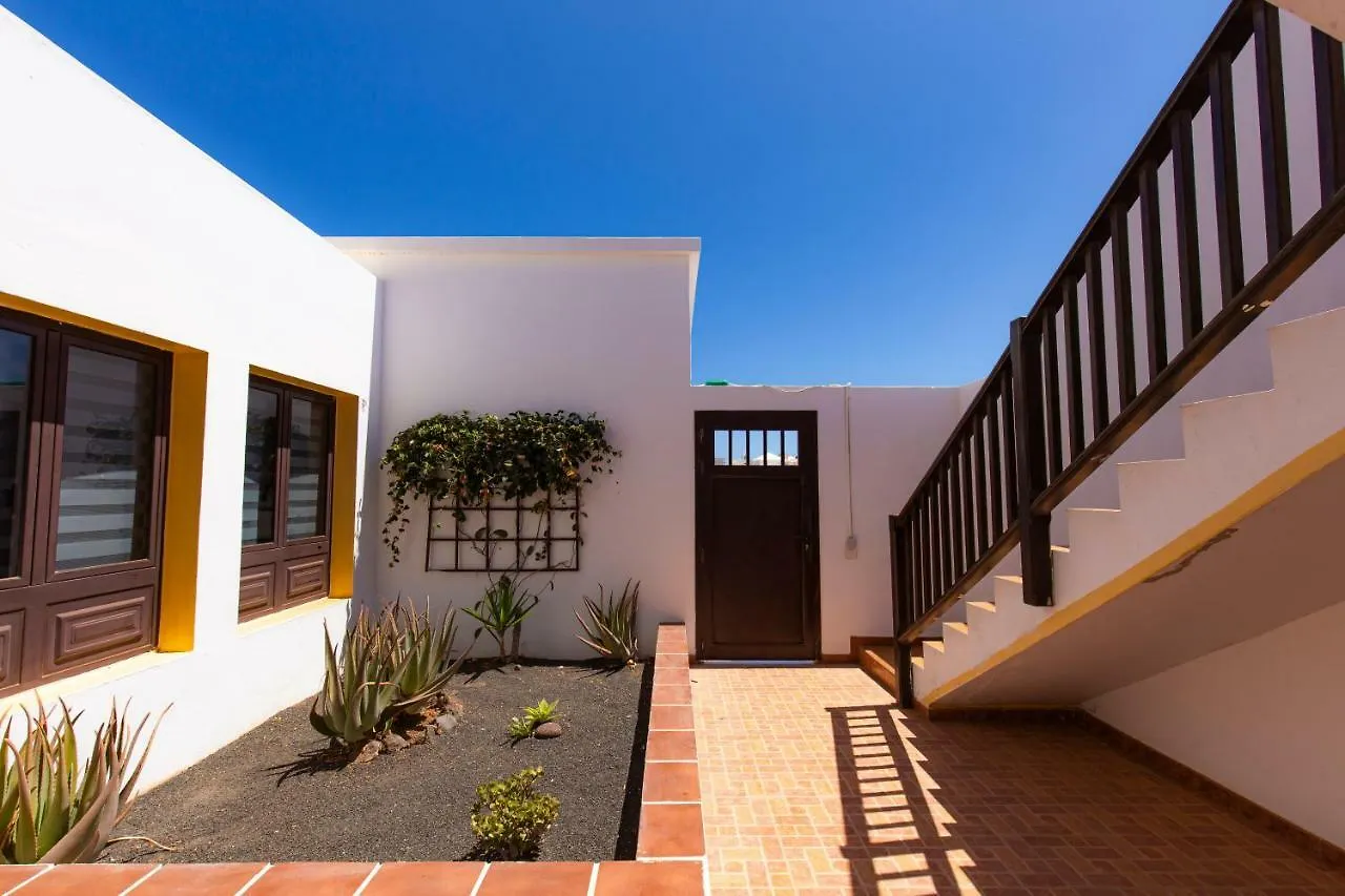 Villas Reina Costa Teguise 0*,